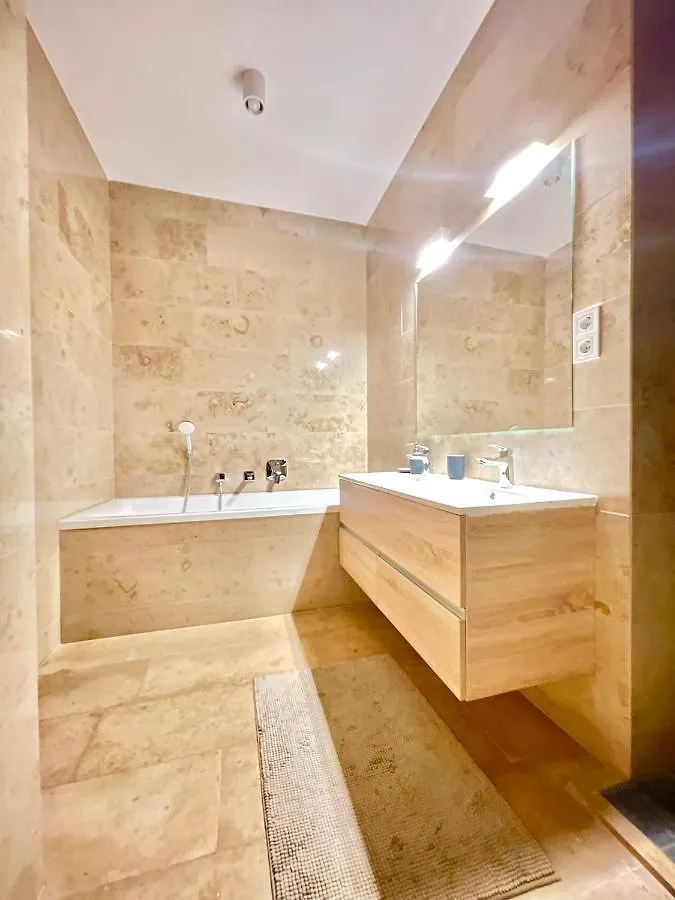 Parliament Luxury Condo Budapest Apartment